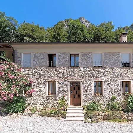 In Valle 3*