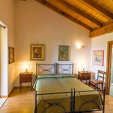 Bed & Breakfast In Valle Lumignano